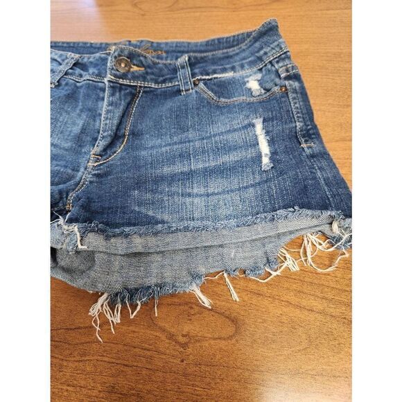 Delia's Womens Taylor Jeans Shorts 7 Blue Low Rise Raw Hem Cuffed Distress. Meas - Picture 4 of 7
